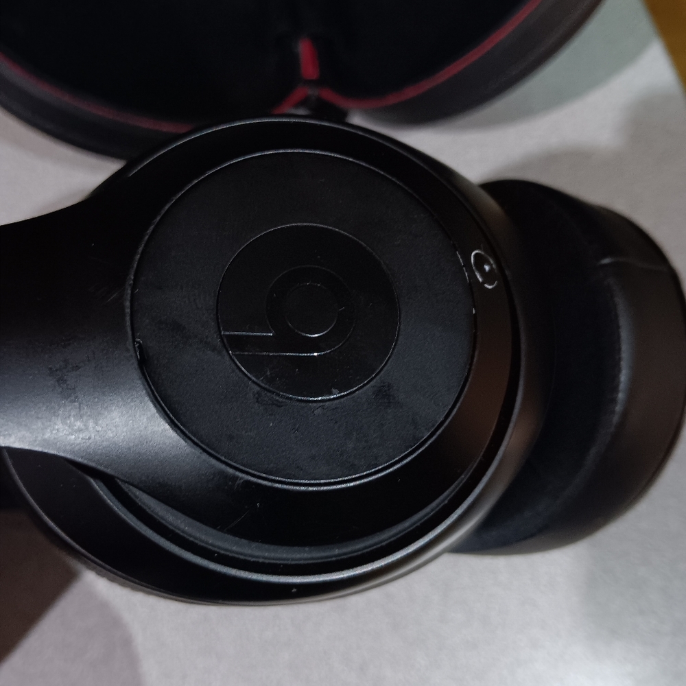 Beats - Picture 4 of 4